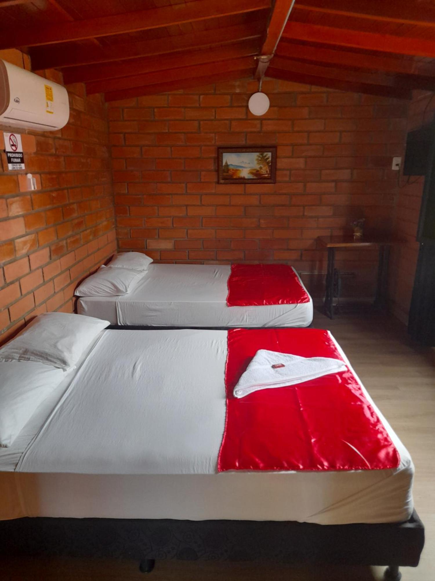 Hotel Boutique Los Gentiles Santa Fe de Antioquia Pokoj fotografie