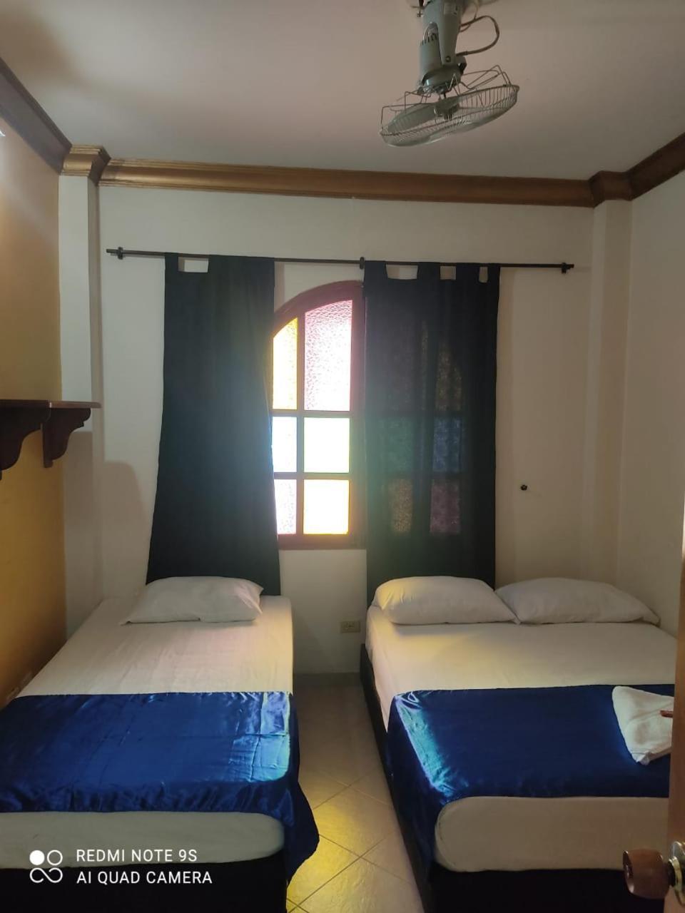 Hotel Boutique Los Gentiles Santa Fe de Antioquia Pokoj fotografie